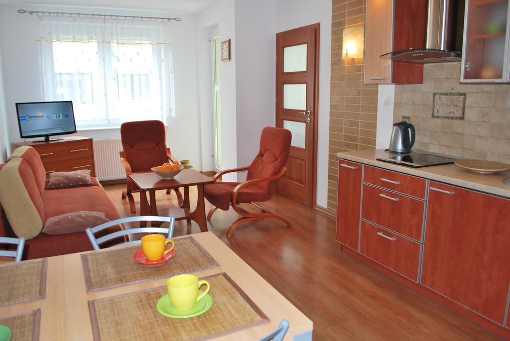 Verde Apartamenty Zielone Tarasy 코워브제크 객실 사진